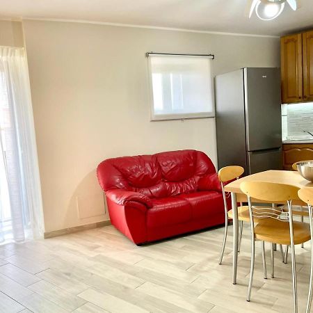 B&B La Finestra Sulle Mainarde - Isernia Bagian luar foto