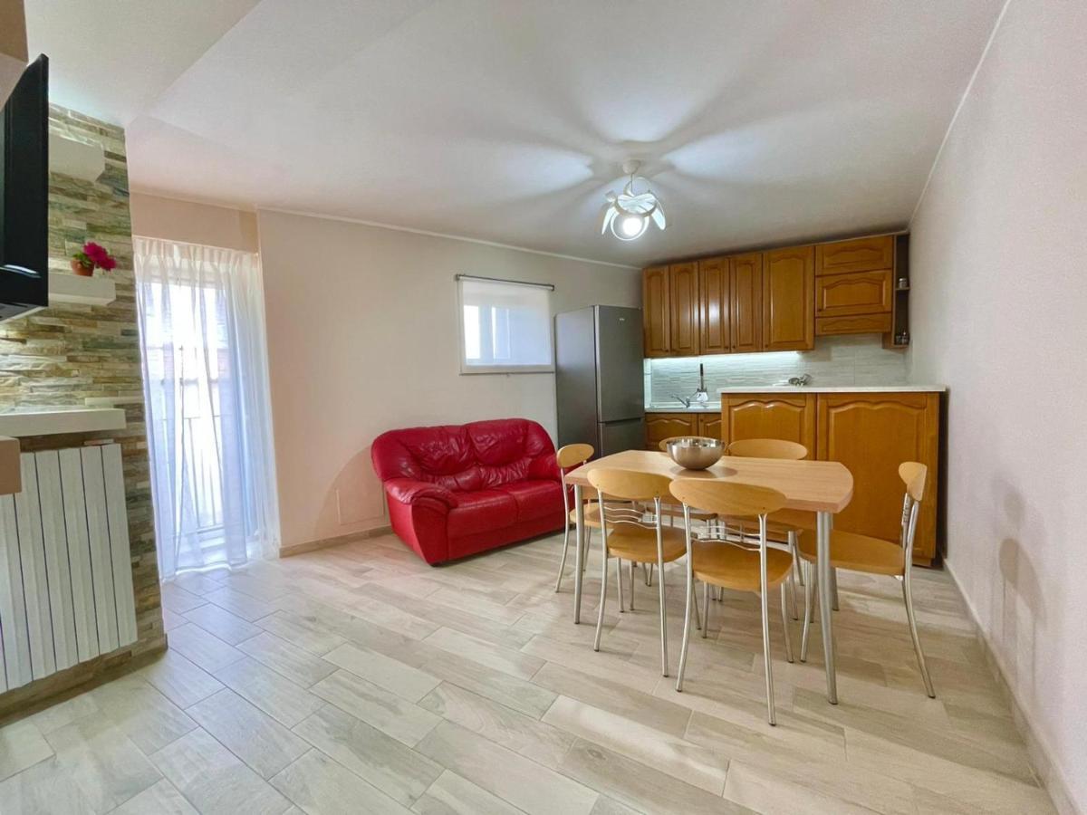 B&B La Finestra Sulle Mainarde - Isernia Bagian luar foto