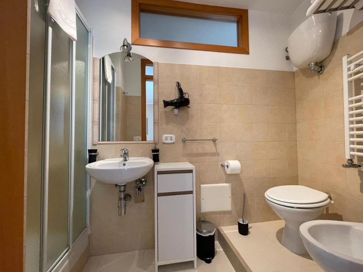 B&B La Finestra Sulle Mainarde - Isernia Bagian luar foto