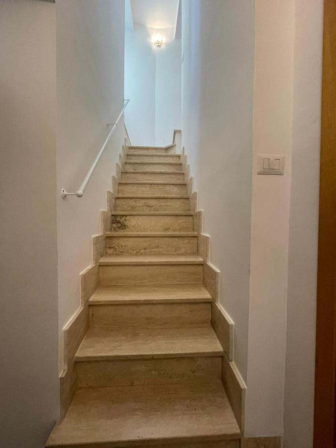 B&B La Finestra Sulle Mainarde - Isernia Bagian luar foto