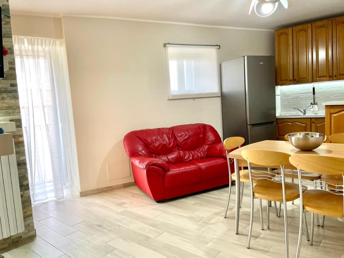 B&B La Finestra Sulle Mainarde - Isernia Bagian luar foto